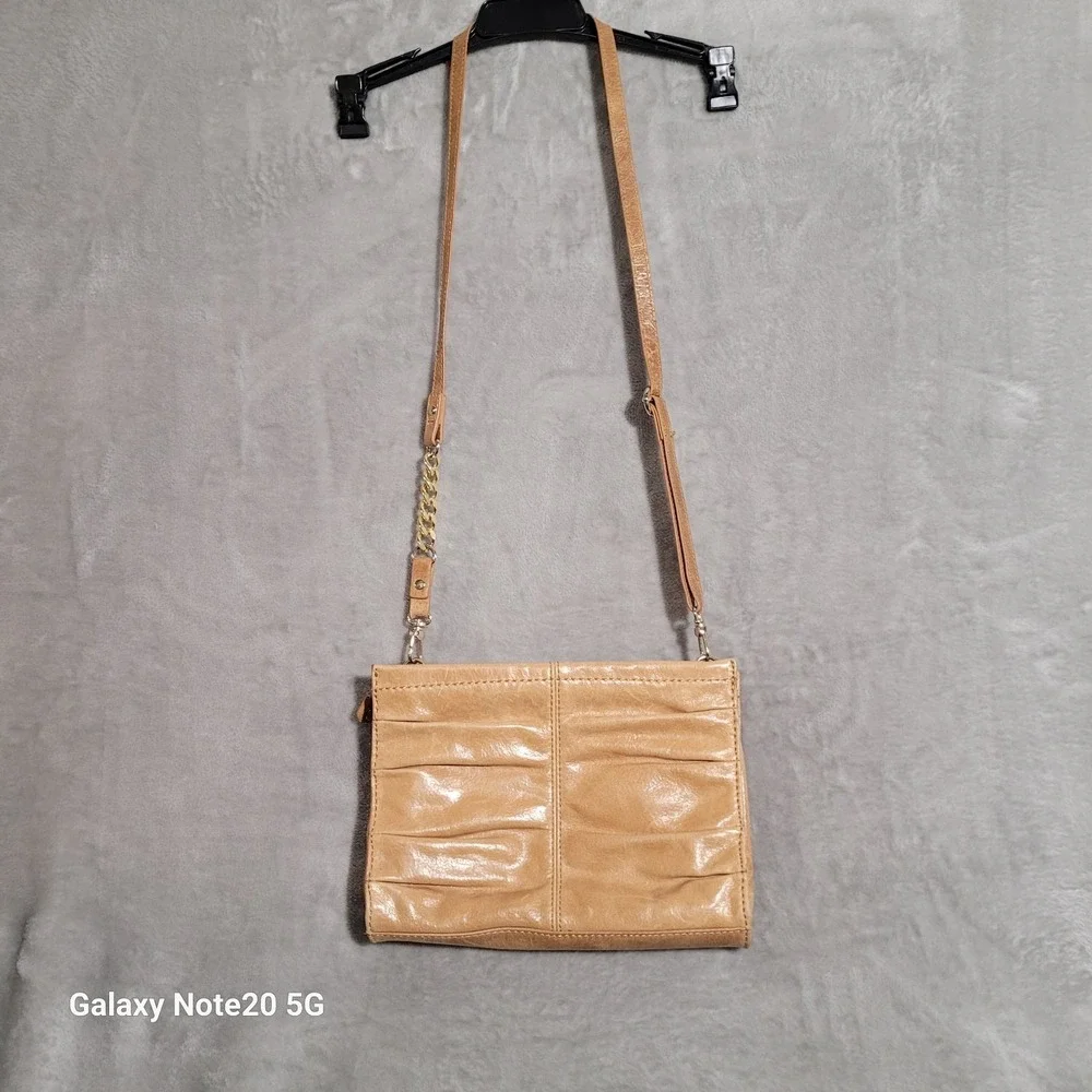 THE SAK Tan Glazed Leather Crossbody Pleated Bag/Purse Zip Top Removable Strap